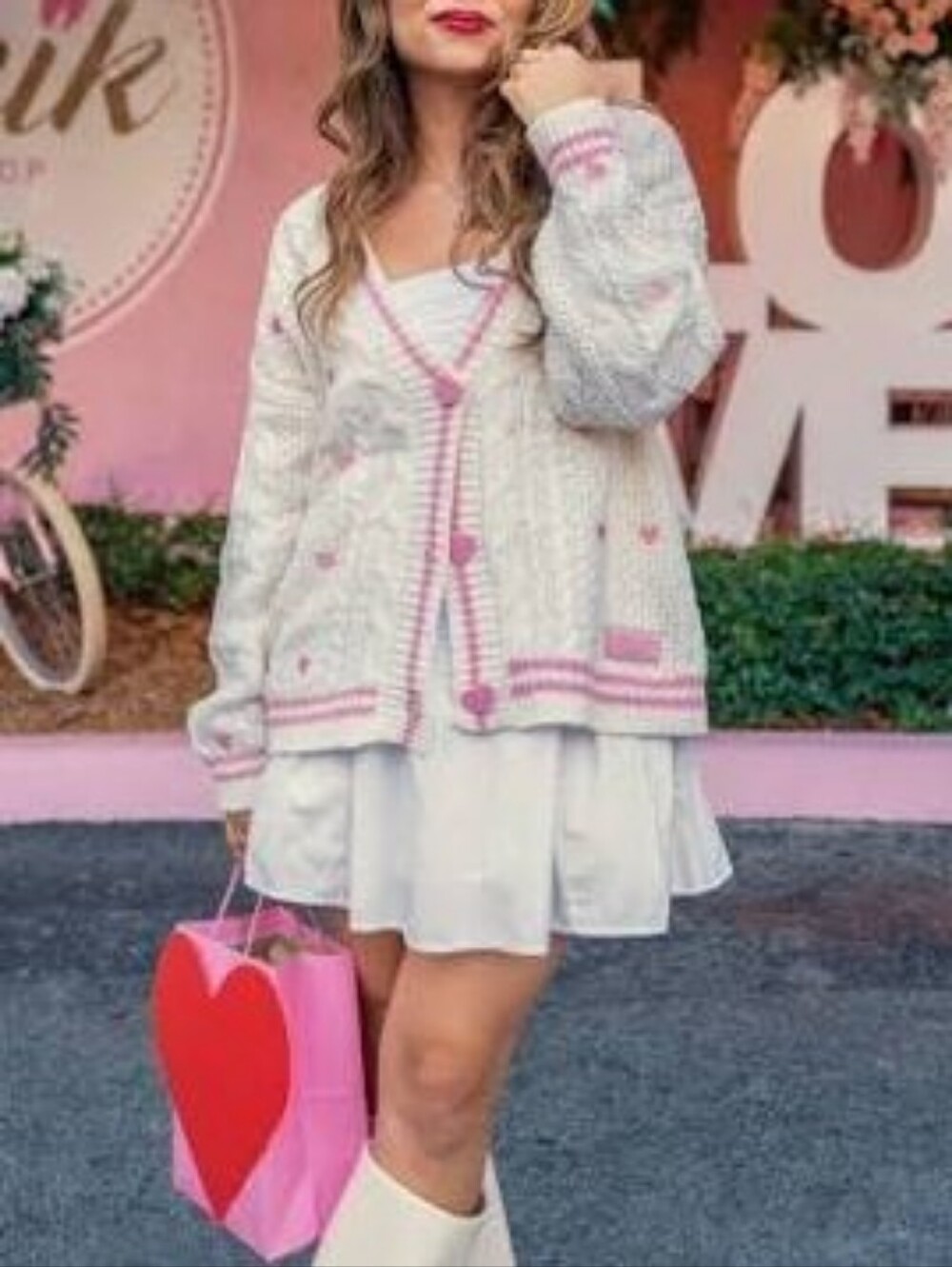 TAYLOR SWIFT OFFICIAL LOVER ALBUM Ivory Cream Cable Knit Cardigan Pink Hearts